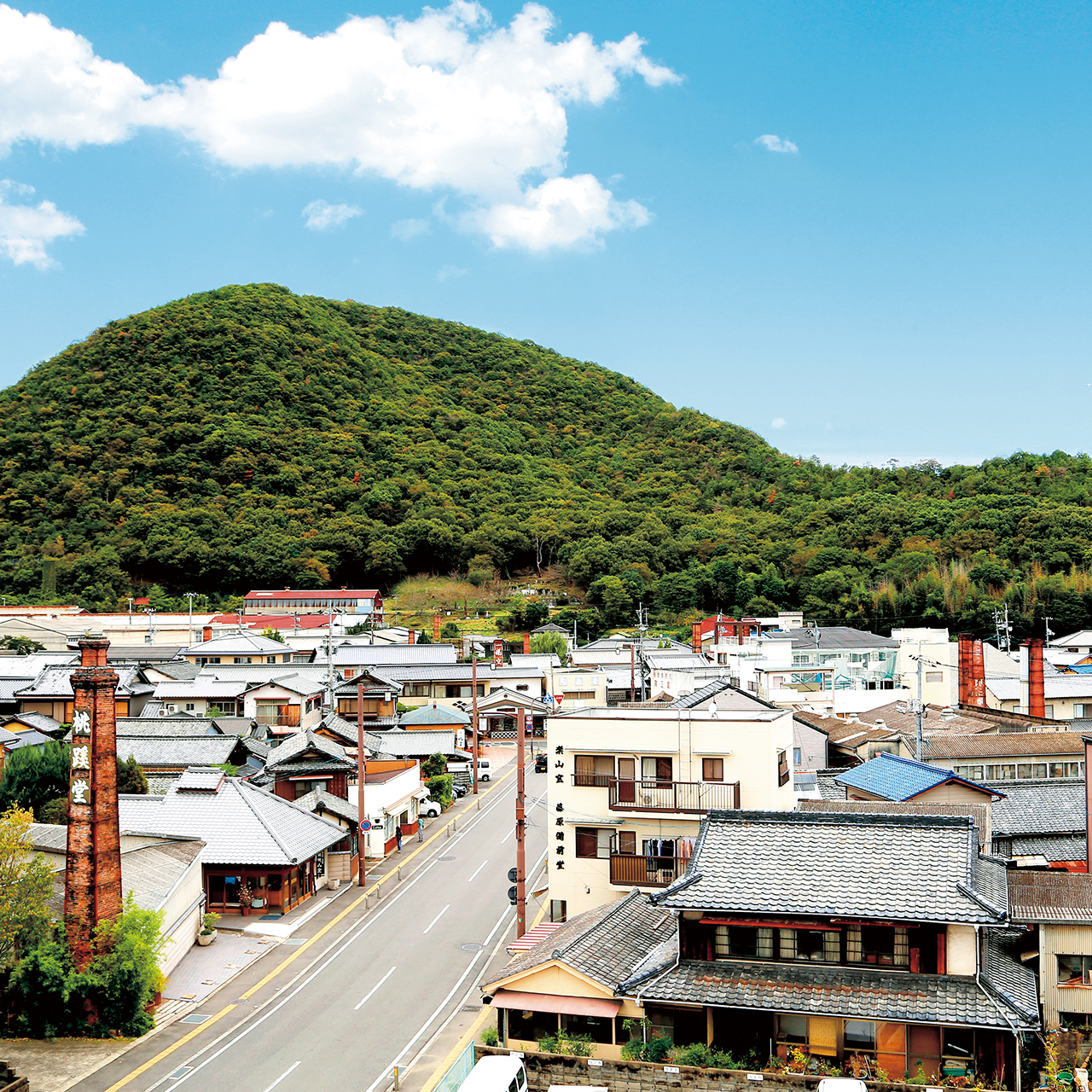 備前伊部焼巖上腰掛観音像　今まで見た事無い繊細な造り　大幅値下げ 備前焼の里 伊部の町並み | ふるさとおこしプロジェクト